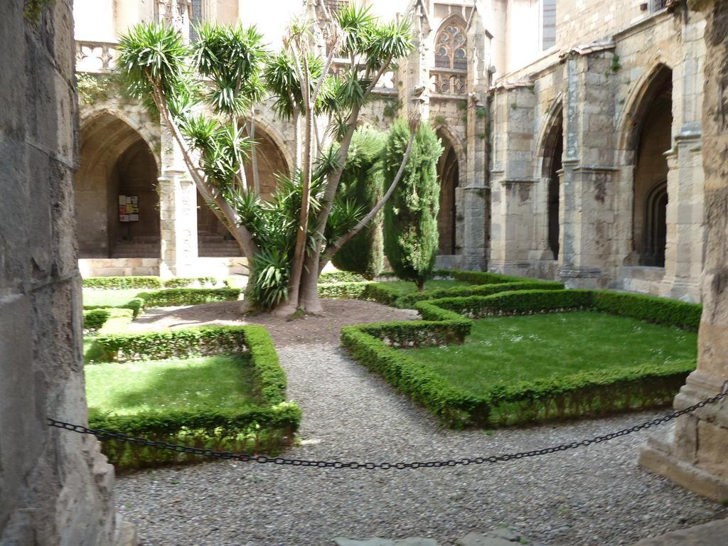 La Suite De La Cathedrale Narbonne Exterior photo